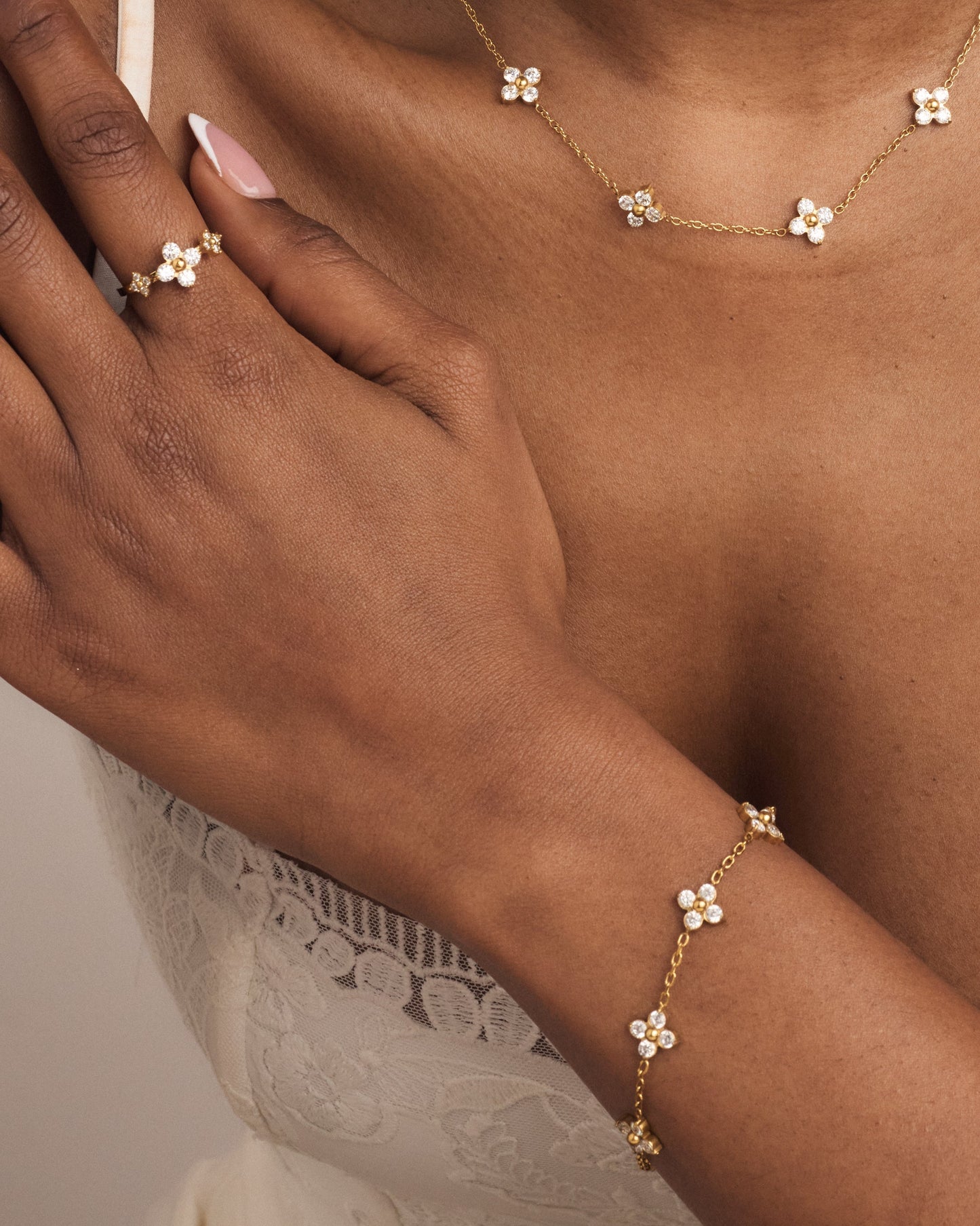 The Lumi Clover Bracelet