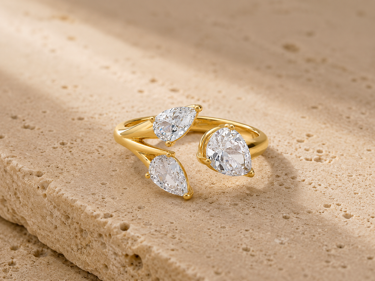 Rosemere Aurora Toi et Moi gold ring with pear-cut crystals on natural stone