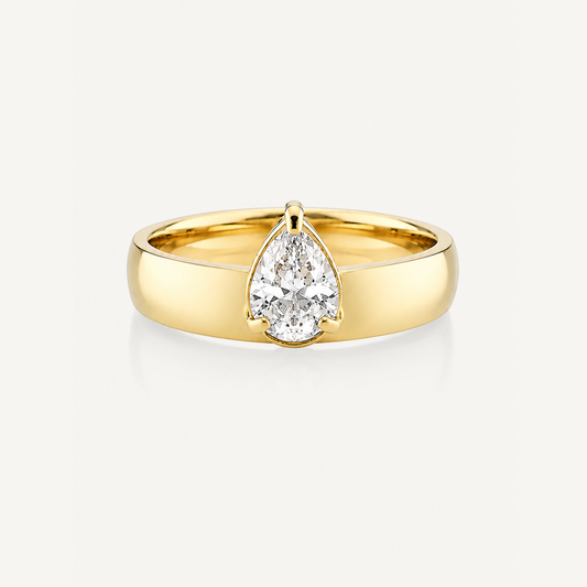 The Alessia Ring